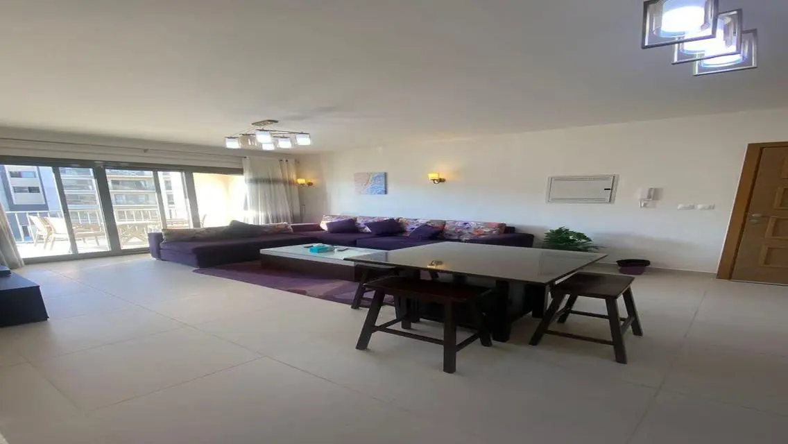 Luxurious Studio for Rent in Marassi – Beach Acces