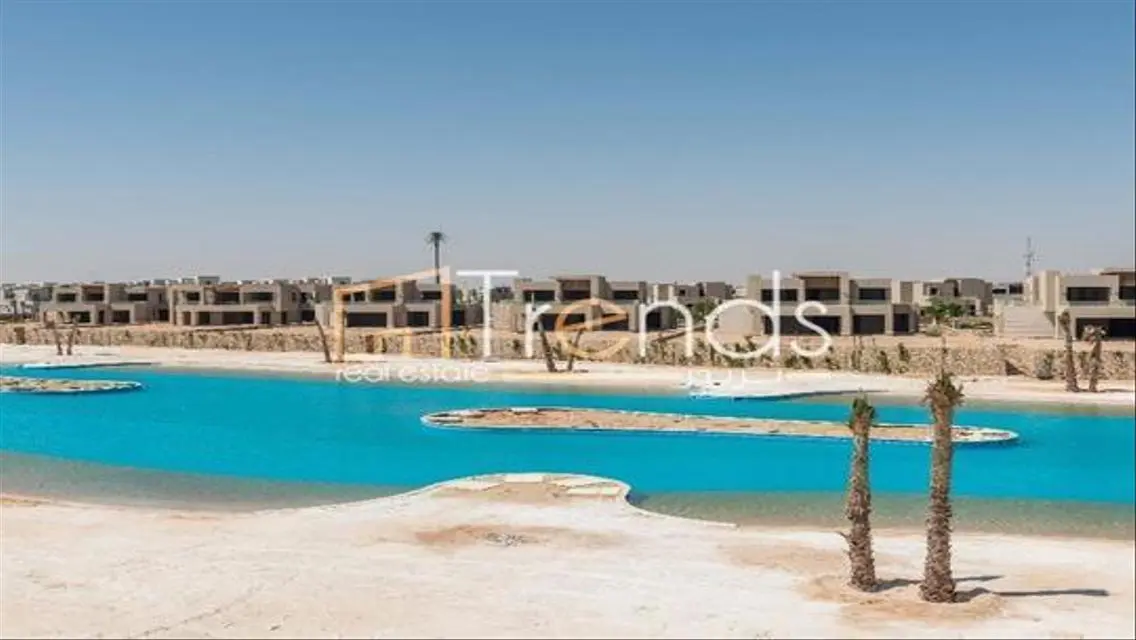 ارضي بحديقه  وحمام سباحه خاص هاسيندا الندا