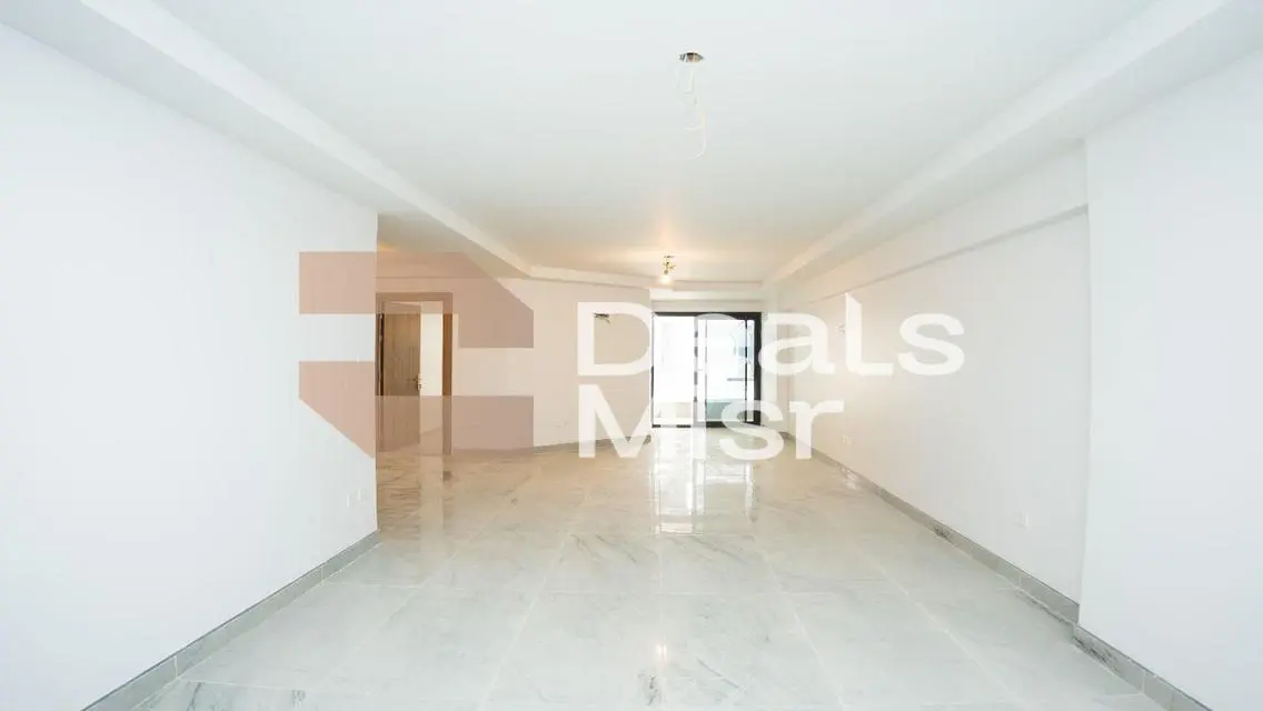 Luxury Apartment for Sale with Spacious Layout and Full Amenities