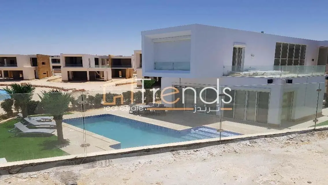 1st Row Lagoon Villa Sky Phase Facing North