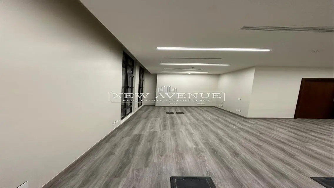 Fully finished office with air conditioners, area of 120m