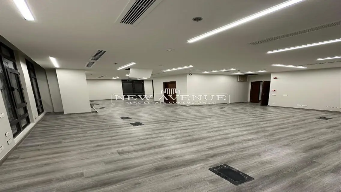 Fully finished office with air conditioners, area of 120m
