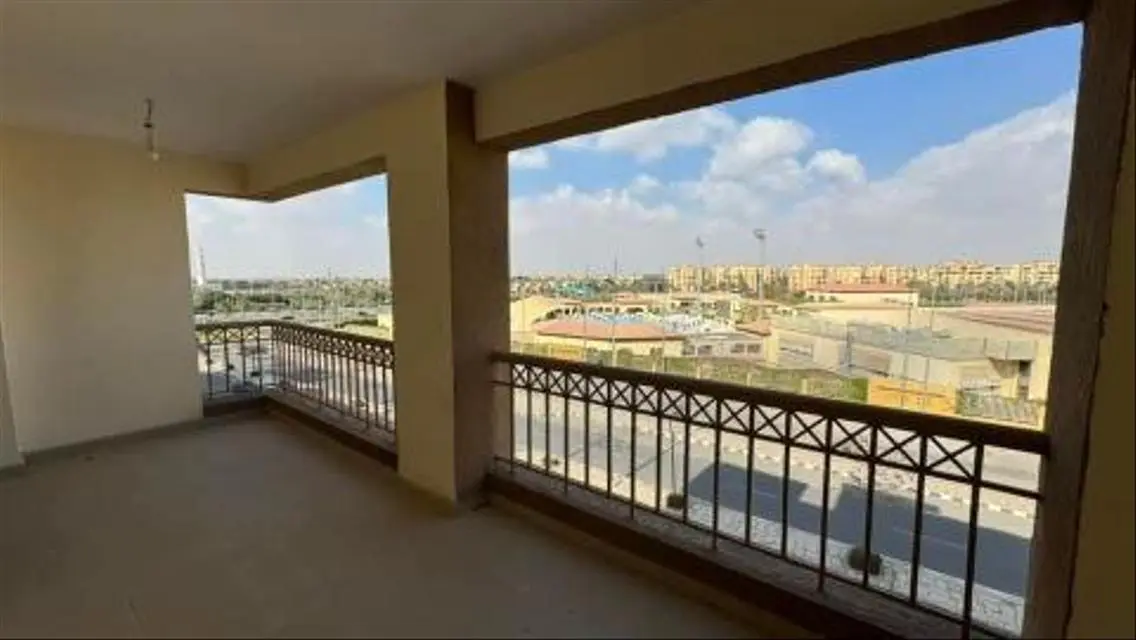شقة رائعة للإيجار بحي متميز