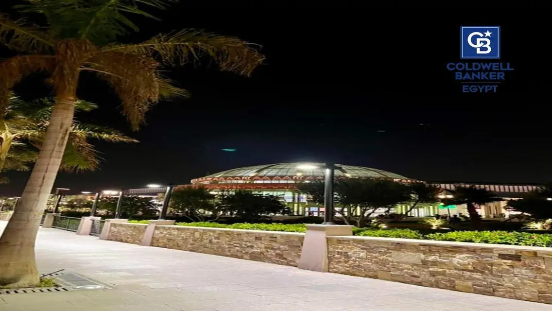 Shop  Fully Finished For Sale In Open Air Mall