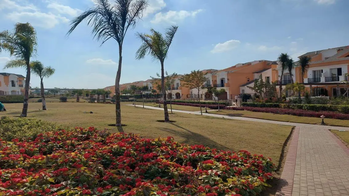 Luxurious Home with All Amenities