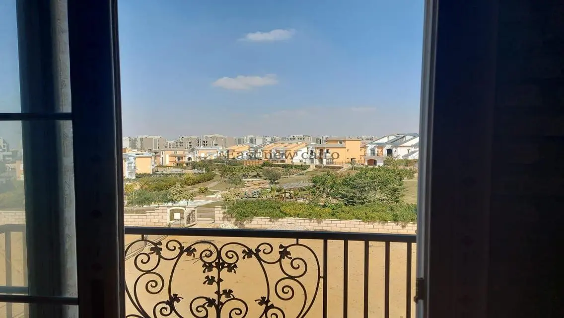 Luxurious Home with All Amenities