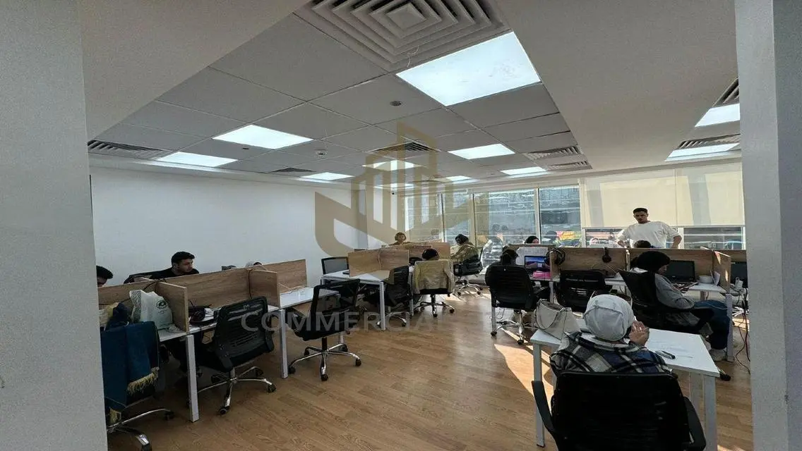 Commercial Property for Sale in State 8 - Perfect Opportunity