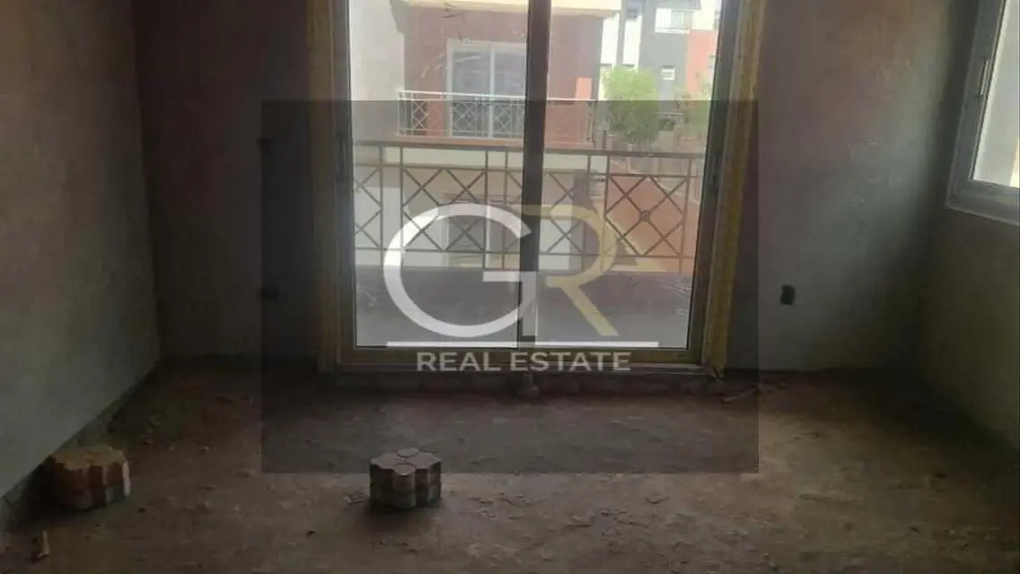 Luxury Apartment at Continental Residence Beverly Hills