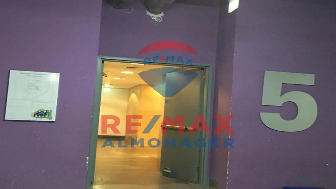 Prime Office Space for Rent in Beverly Hills – 175