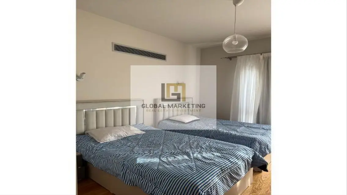 Luxurious Apartment with Premium Amenities in Ideal Location