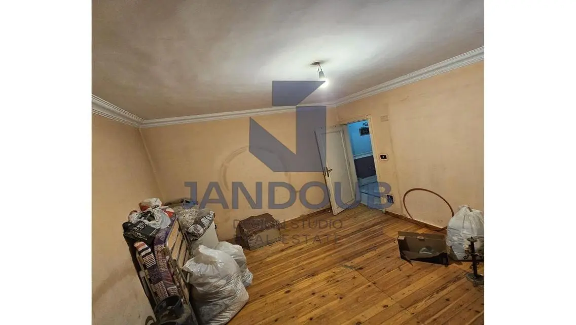 For Sale: Stunning Apartment in Florida Mall