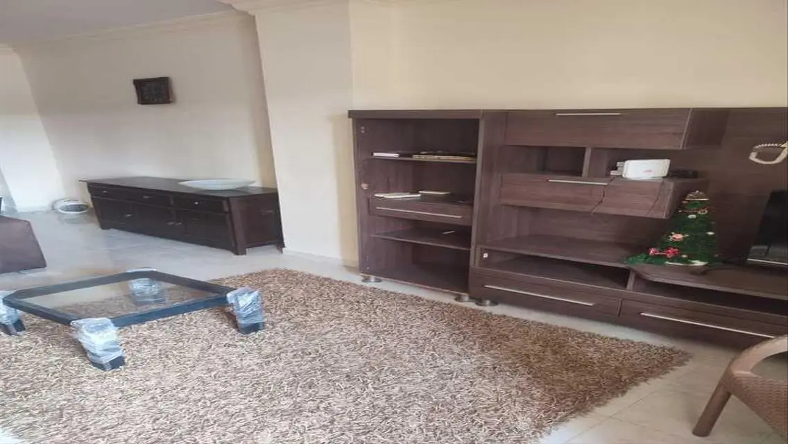 شقة فاخرة للإيجار بمميزات رائعة