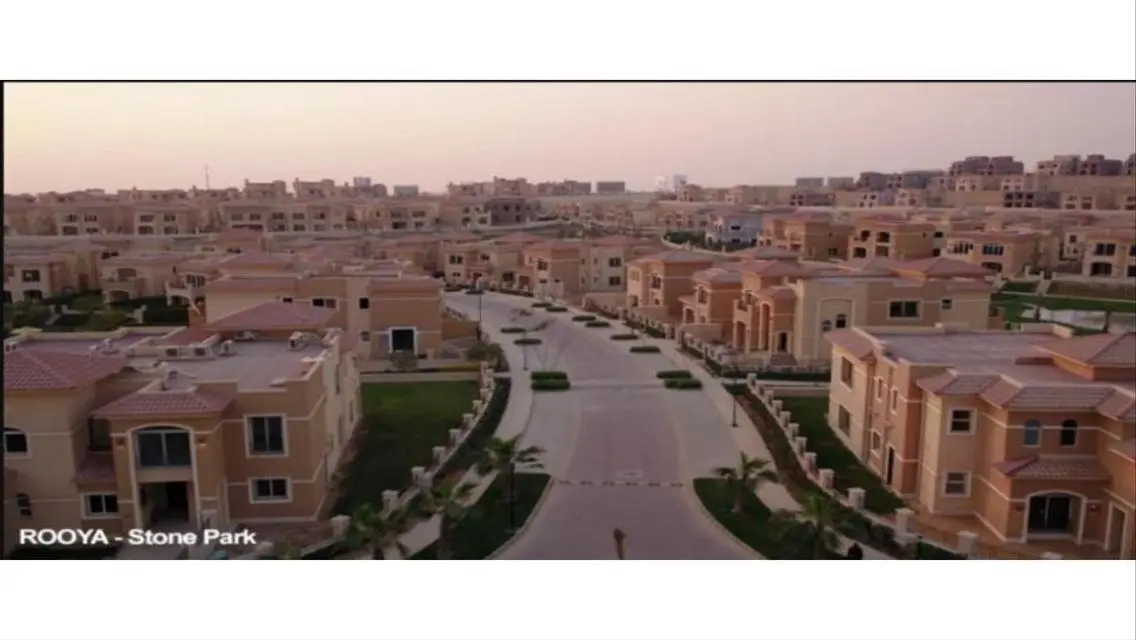 فيلا فاخرة للبيع في كومبوند ستون بارك