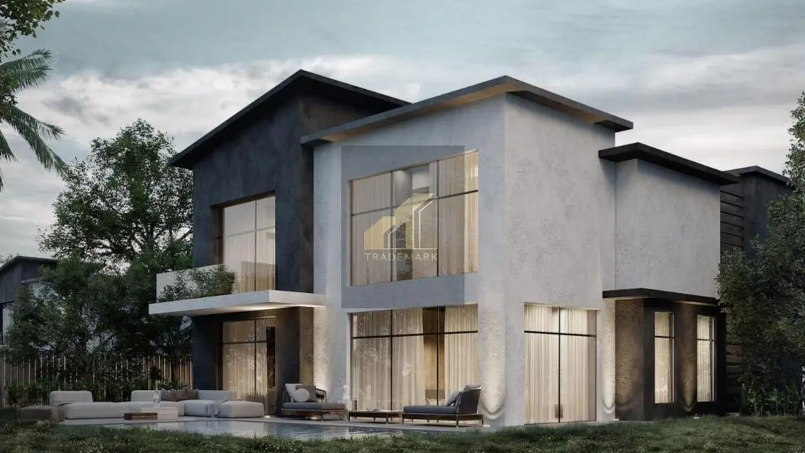 town House Middle for Sale in Creek Town lowest pz
