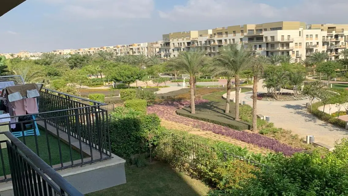 Luxury 2 Bedroom Apartment with Private Pool and Garden