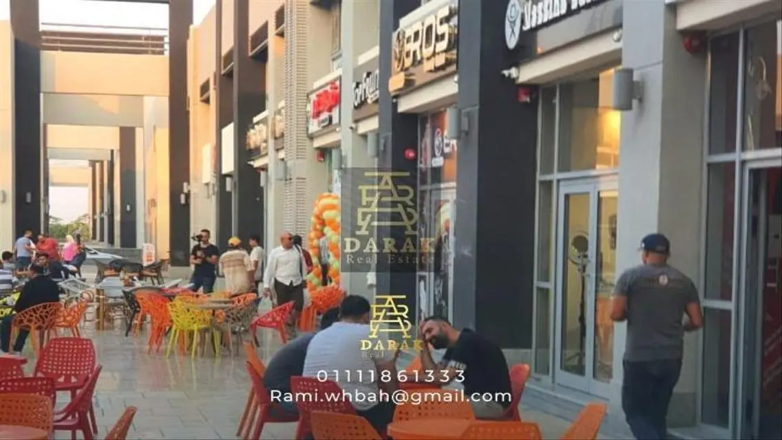 مركز صيانة وغسيل سيارات للبيع بمدينتي الكرافت زون