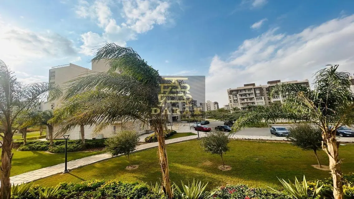 شقة مفروشة أول سكن للإيجار - B12 - بجوار الخدمات