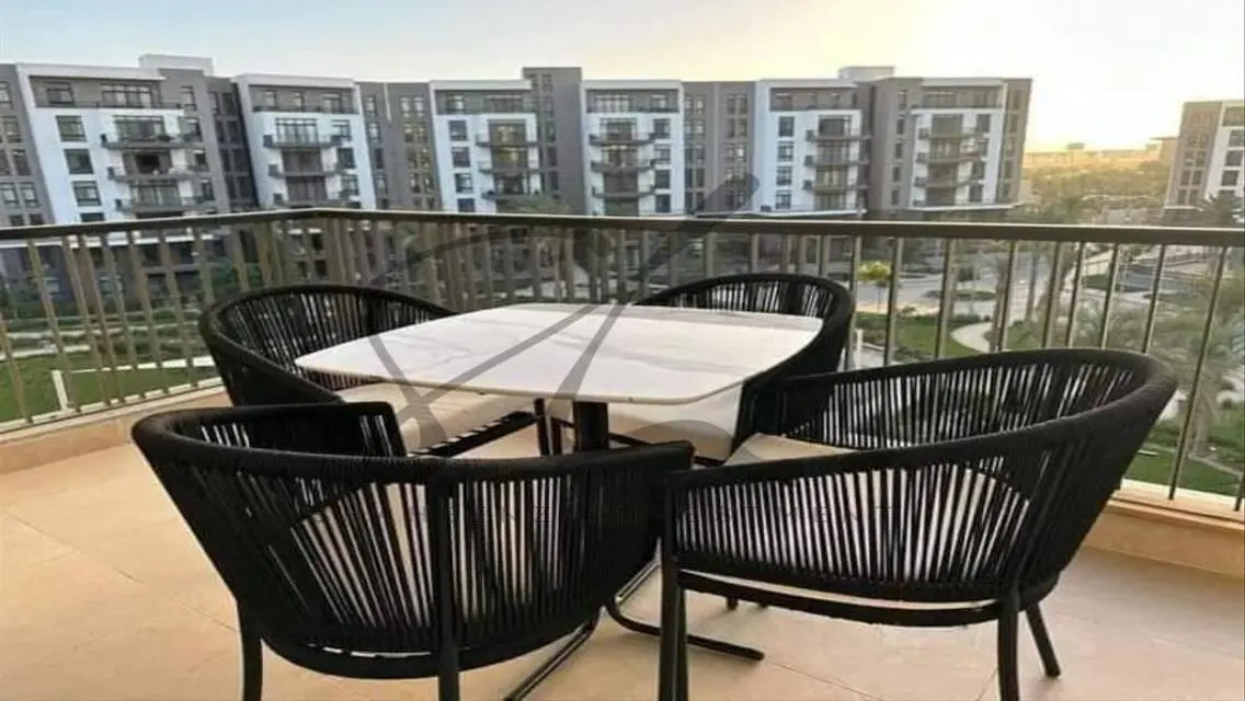 Swan Lake - Luxurious Home for Rent