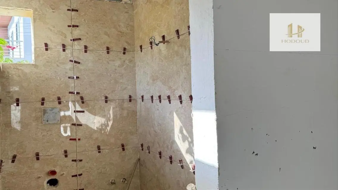 شقة فاخرة بالإيجار بمساحة 160 متر