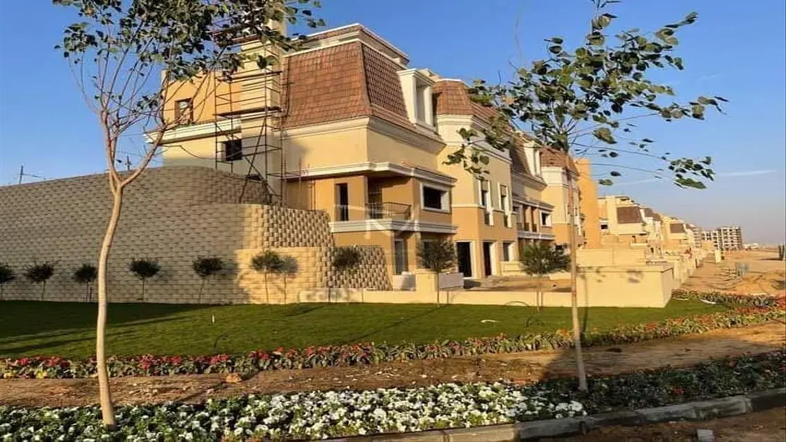 Stunning Apartment for Sale with Balcony and Shared Pool - Don't Miss Out