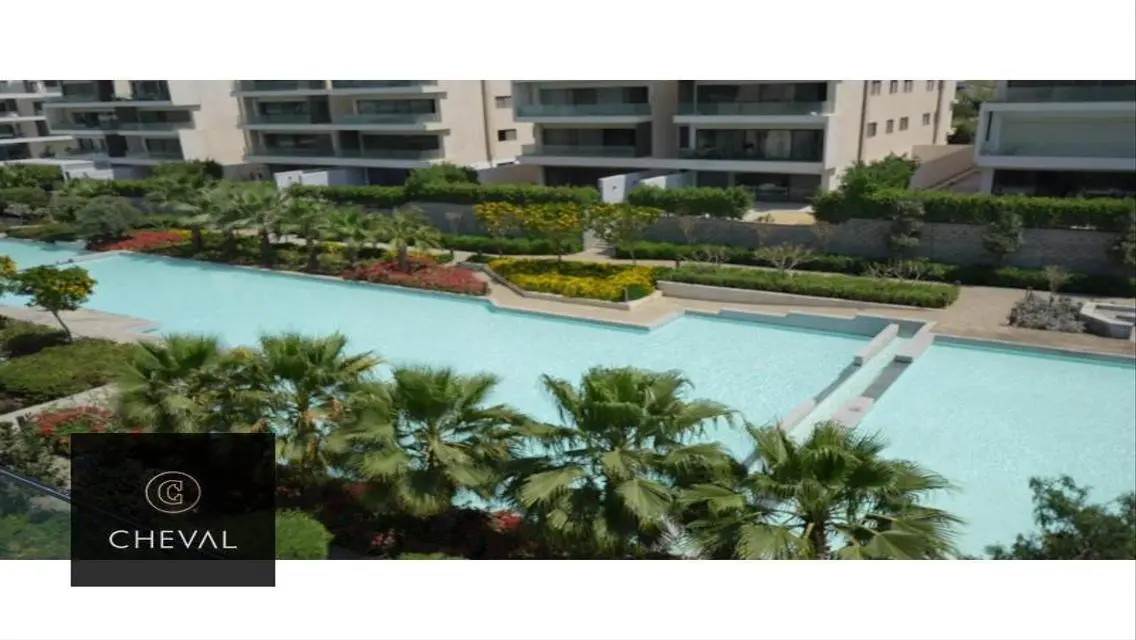 شقه للبيع مفروشه بالكامل في Lake view residence