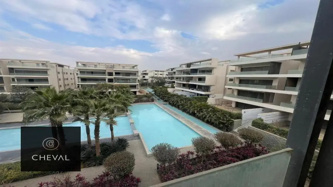 شقه للبيع مفروشه بالكامل في Lake view residence