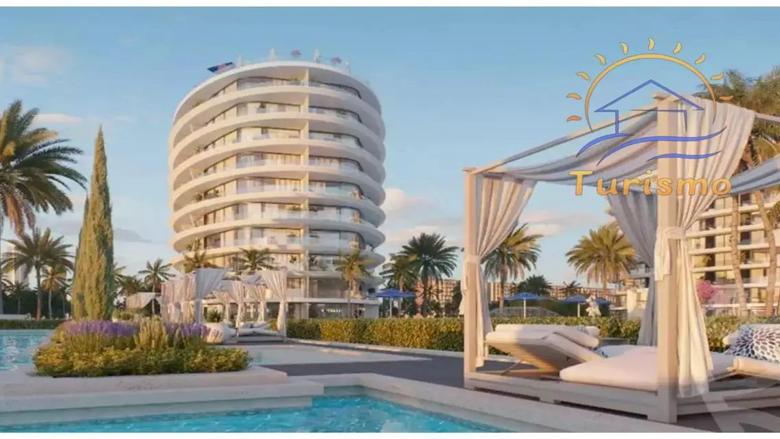 74m² Chalet in Oval Porto Golf Marina – For Sale