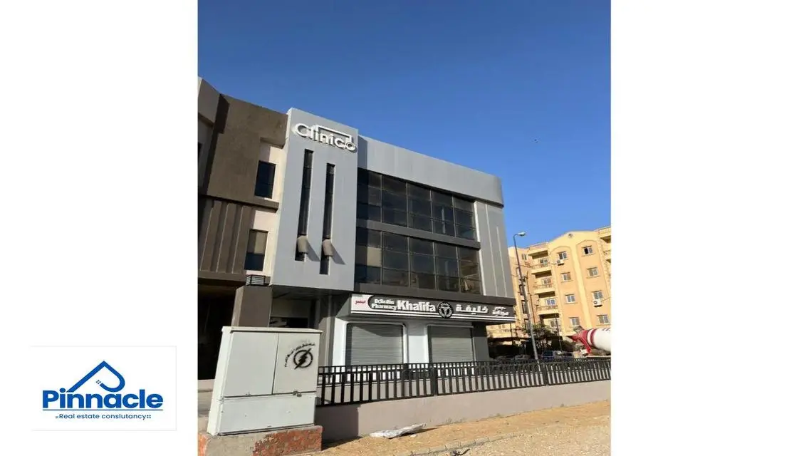 عياده للايجار تشطيب كامل بالتكيفات 39 متر