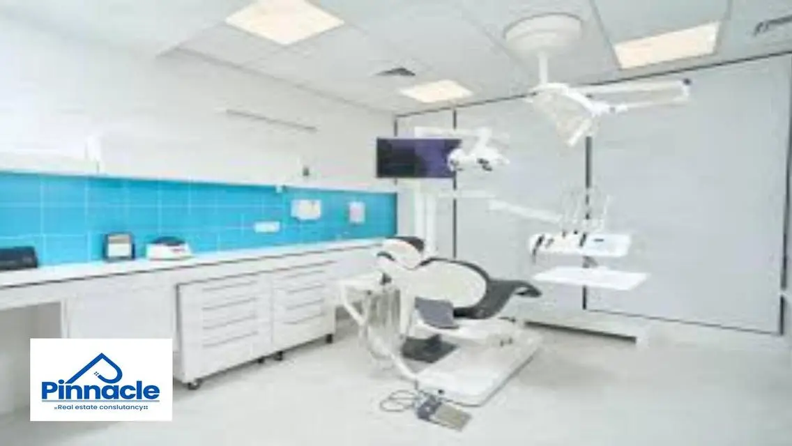 عياده للايجار تشطيب كامل بالتكيفات 39 متر