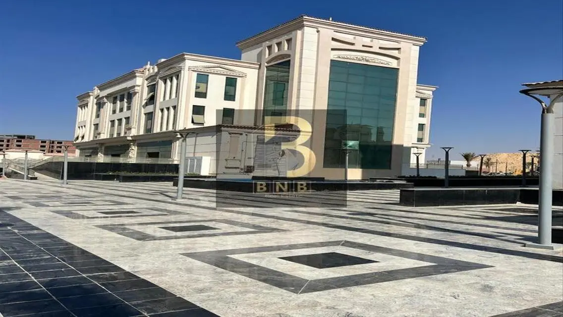 شقة راقية مساحتها 800 متر للبيع بسعر 1250