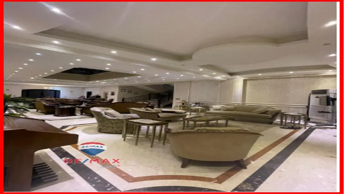 Premium palace with an attached villa and pool   .