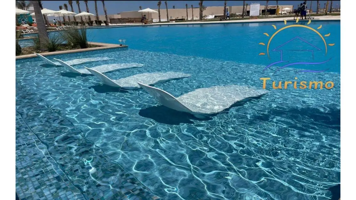 شاليه فاخر 130م في seashore رأس الحكمة