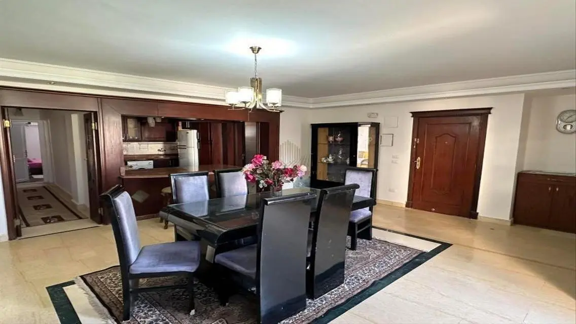 prime location, 5 Minutes from Concord Plaza