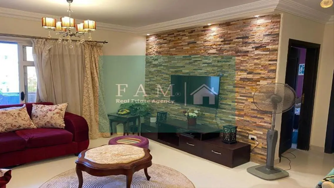 Stunning Apartment in South Park - 400 sqm