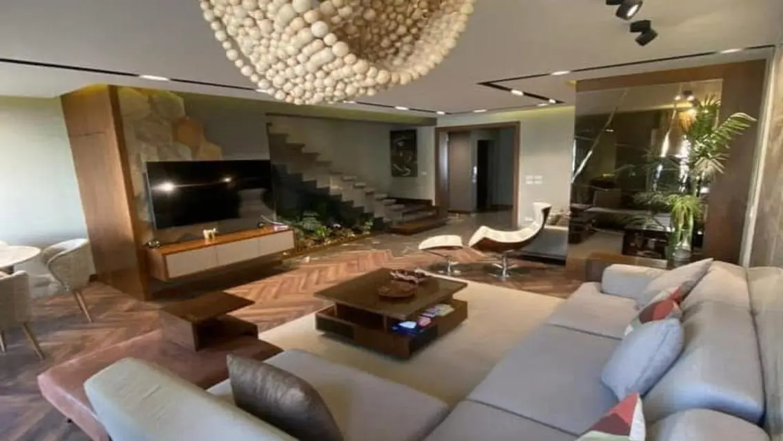 Luxury Apartment for Sale with Stunning Views
