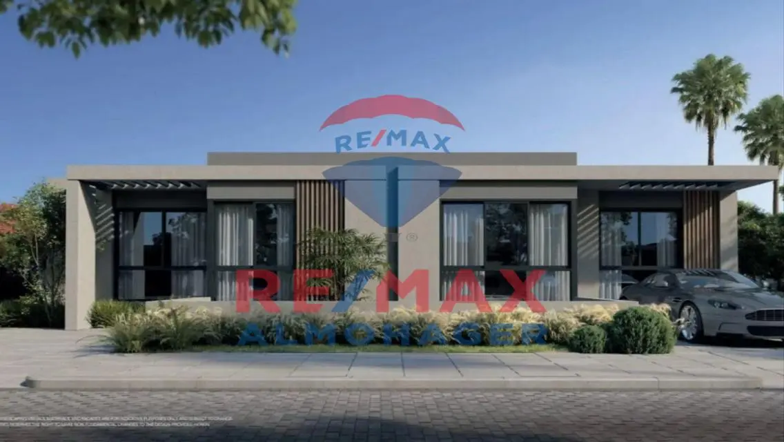 Resale Corner Twin House-14M DP &amp; install. to 2030