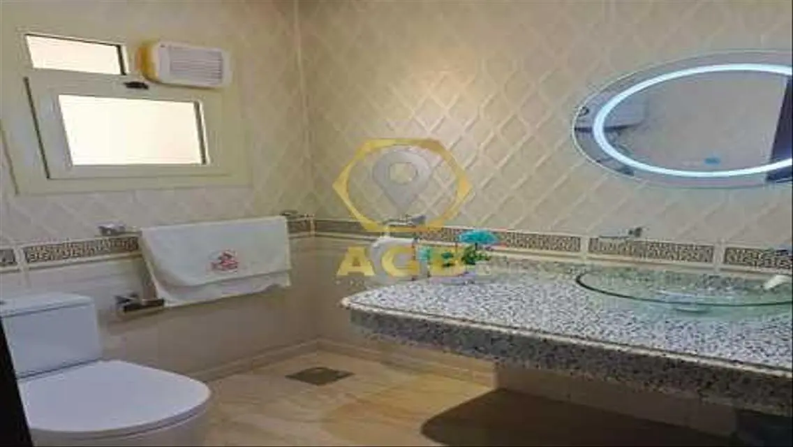شقة فاخرة للبيع في مدينة -200-1