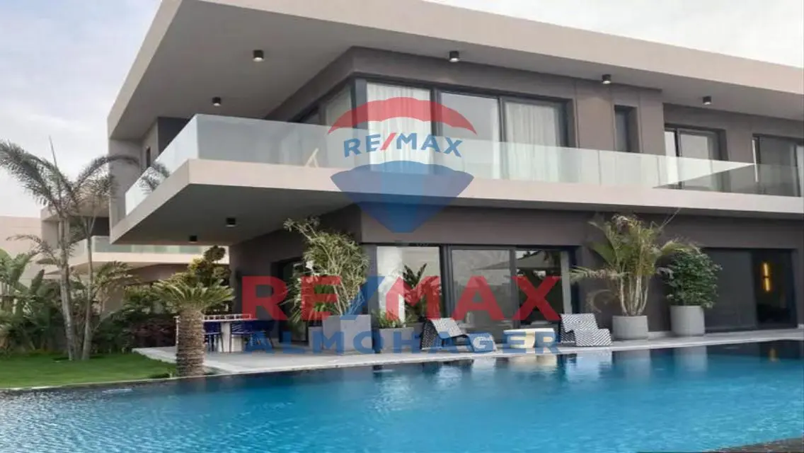 Luxury Villa for Sale with Private Garden