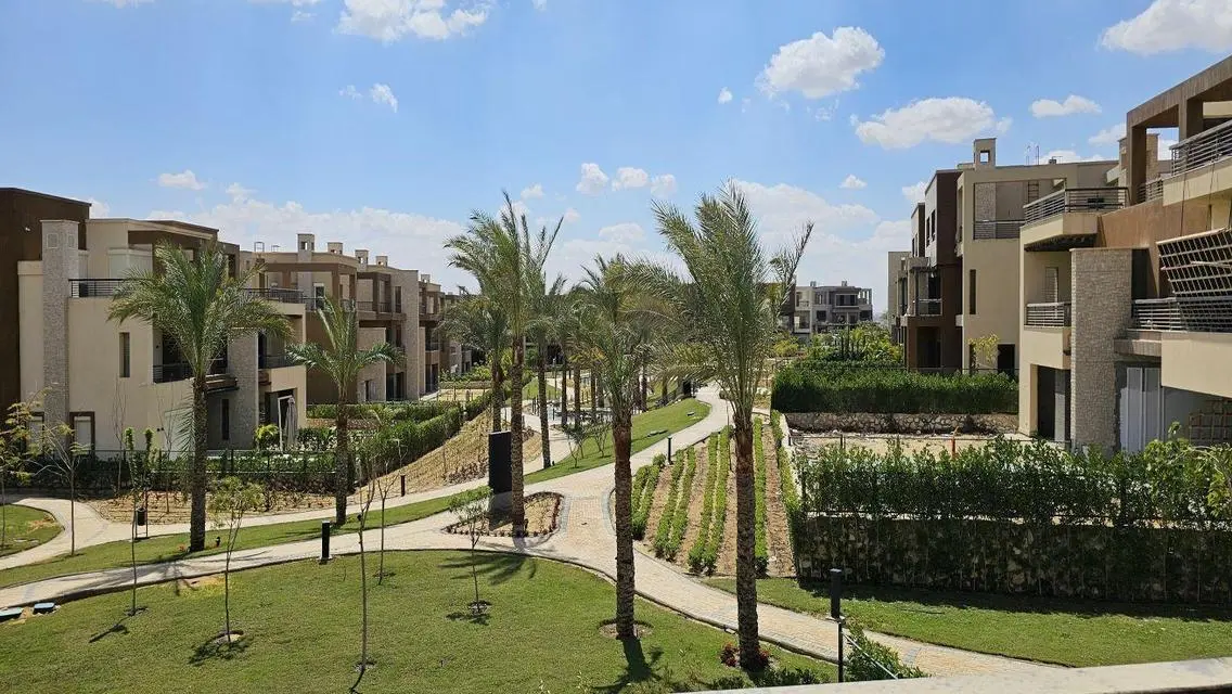 Rare Huge Villa - 3 Floors With Basement- New Giza