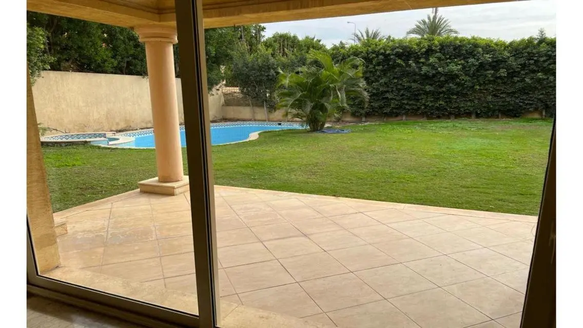 فيلا للايجار مفروشه في كمبوند ذا فيلا