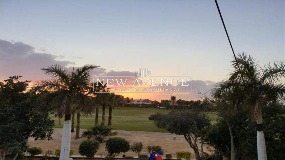 villa with pool in katamya heights - 1st row golf