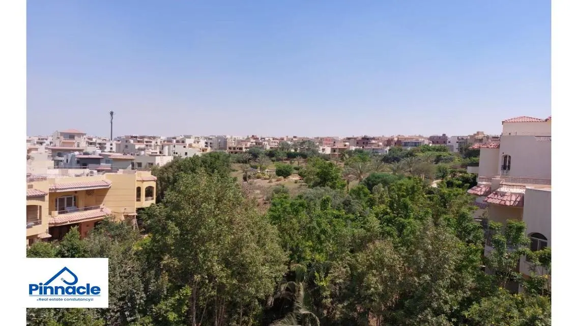 فيلا للبيع  بكمبوند زيزنيا - بحمام سباحة خاص