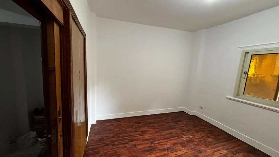 For Sale: Property 220 Square Meters in a Prime Location