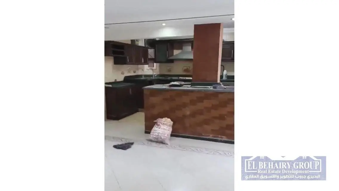 دوبليكس للايجار في التجمع الخامس كمبوند زيزينيا