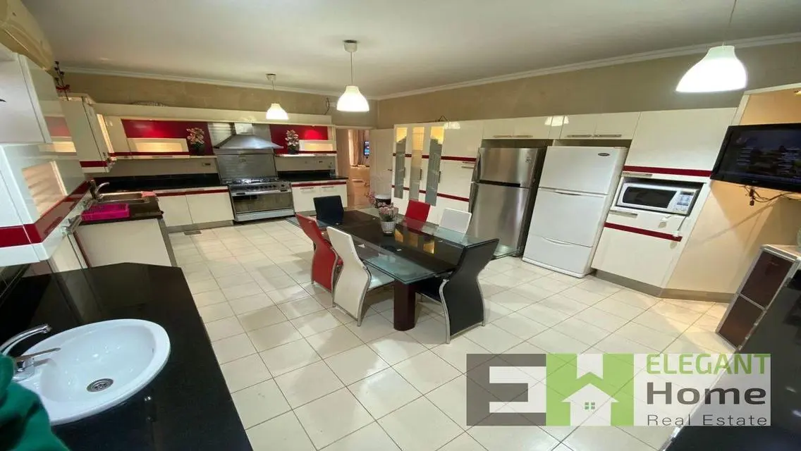 Luxury Apartment with Private Garden and Pool