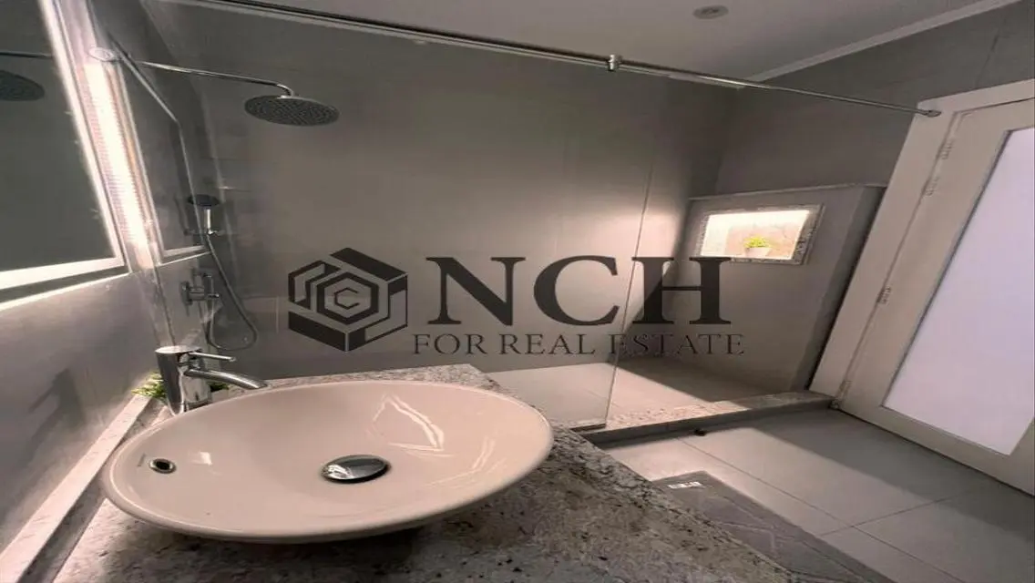 Luxury Apartment with Stunning Views at a Great Price