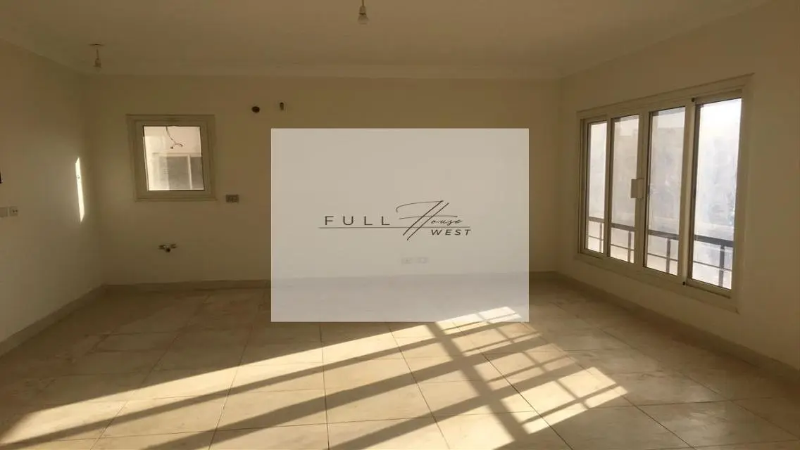فيلا جراند هايتس ارض 600 مباني 345 متشطبه +جاردن