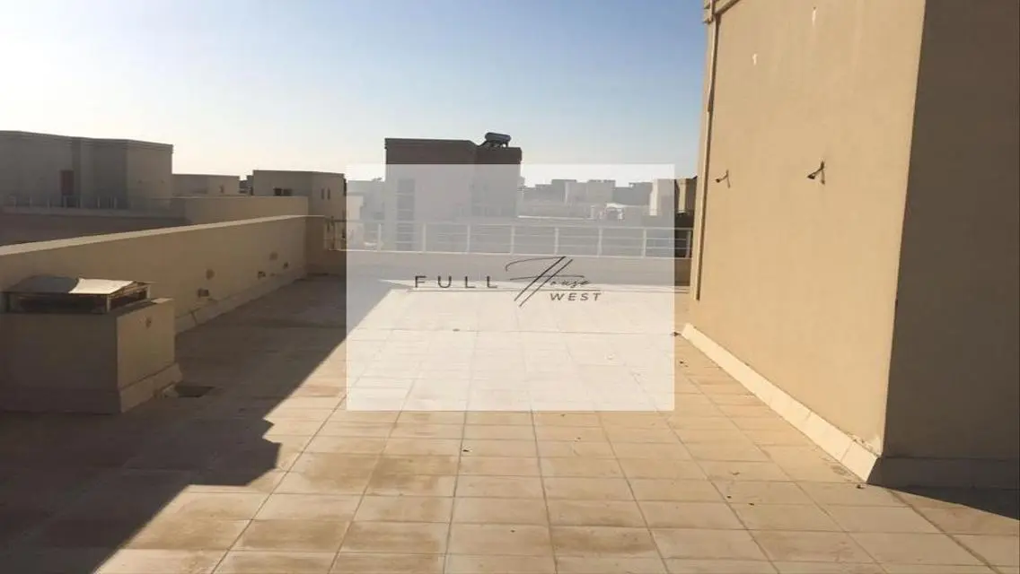 فيلا جراند هايتس ارض 600 مباني 345 متشطبه +جاردن