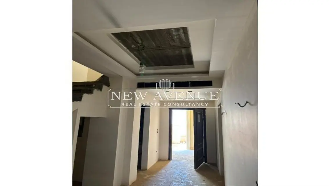 Luxurious Apartment with Spacious Views