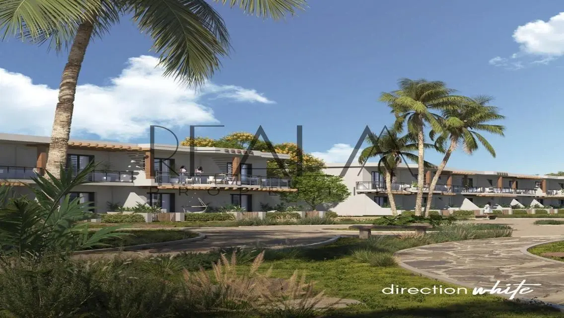 Stunning Villa with Lake View